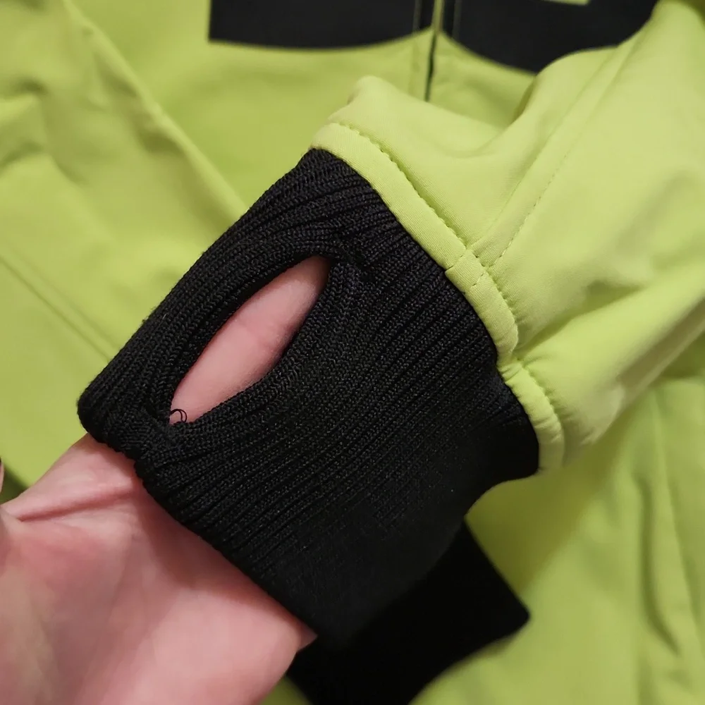DC Snowboarding Shell Jacket - Picture 3 of 6